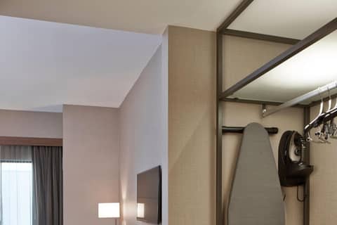 AC Hotel by Marriott Minneapolis Downtown — photo 3