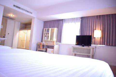 Trang Hotel Bangkok — photo 4