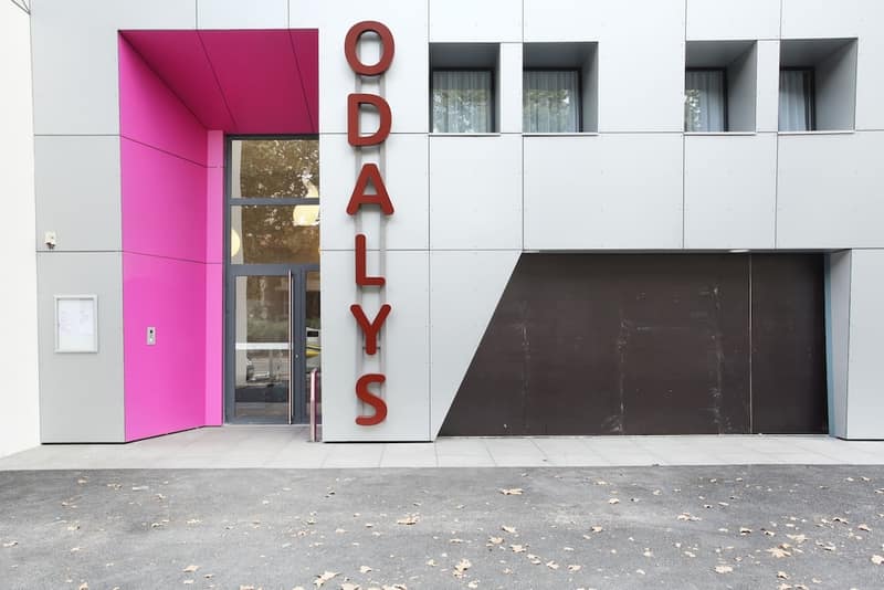 Appart Hotel Odalys City Marseille Le Dôme — building