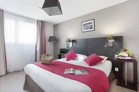Appart Hotel Odalys City Marseille Le Dôme — hotel room