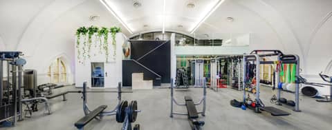 Hotel St.Thomas — activities & amenities