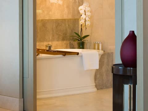 Raffles Jakarta — photo 9