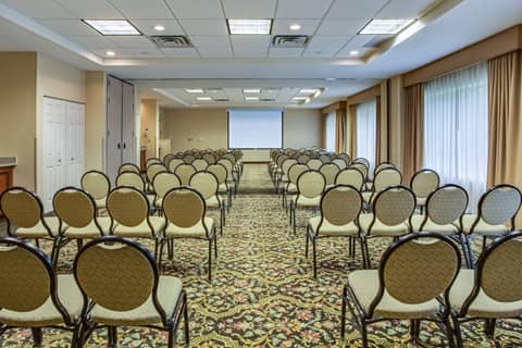Hilton Garden Inn Cleveland Airport — photo 9