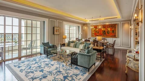 Mia Saigon – Luxury Boutique Hotel — hotel room