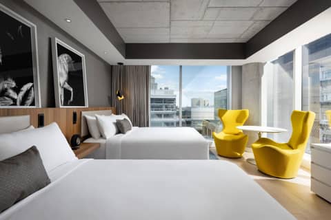Humaniti Hotel Montreal, Autograph Collection — photo 2
