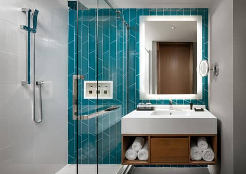 Humaniti Hotel Montreal, Autograph Collection — photo 7