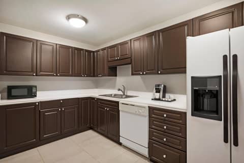 Holiday Inn Express & Suites Sarasota East by IHG — photo 7