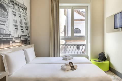 B&B Hotel Milano Sant'Ambrogio — hotel room