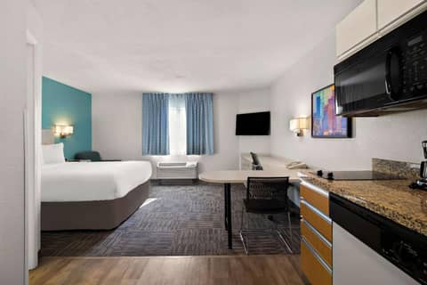 MainStay Suites Salt Lake City Fort Union — photo 8
