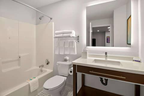 MainStay Suites Salt Lake City Fort Union — photo 9