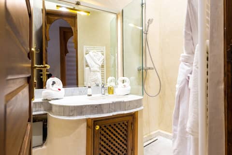 Palais Tara & Spa — bathroom