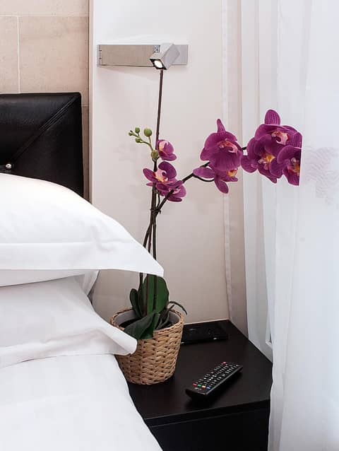 NOX Golders Green — bedroom