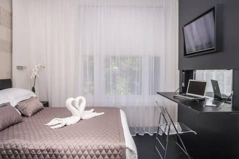 NOX Golders Green — hotel room