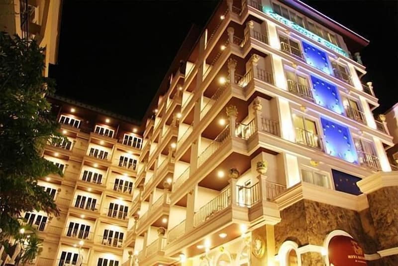 Rita Resort and Residence — building