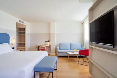Eurostars Málaga — hotel room