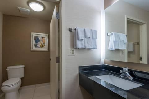 Fairfield Inn & Suites Savannah I-95 South — photo 8