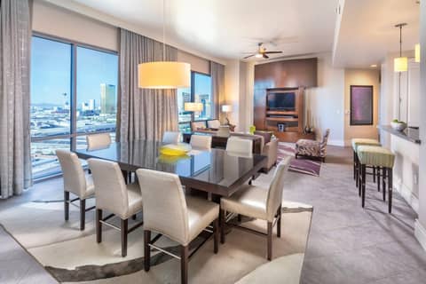 Club Wyndham Desert Blue — hotel room
