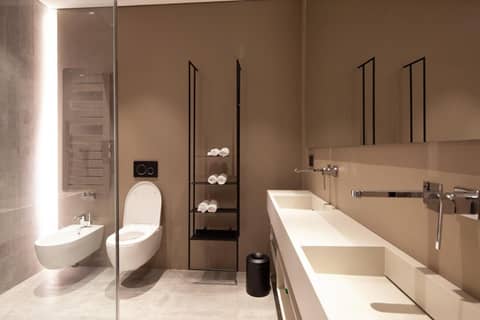 Palazzo Pianca — bathroom