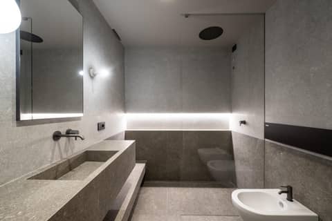 Palazzo Pianca — bathroom