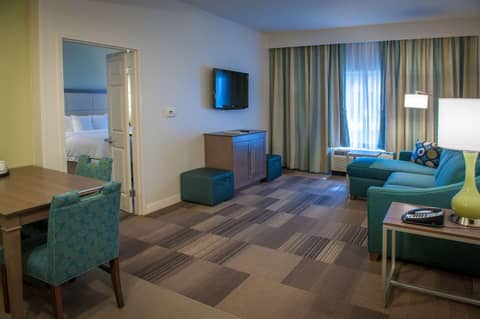 Hampton Inn & Suites New Orleans/Elmwood — photo 2