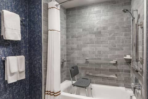Carte Hotel San Diego Downtown, Curio Collection By Hilton — photo 2