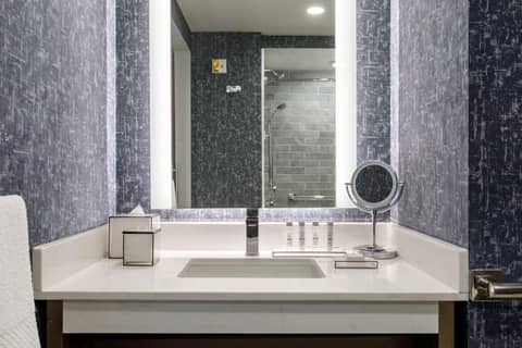 Carte Hotel San Diego Downtown, Curio Collection By Hilton — photo 3