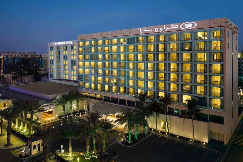 Crowne Plaza Jeddah by IHG — photo 1