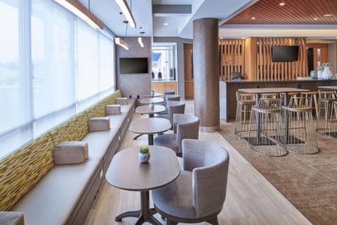 SpringHill Suites by Marriott Detroit Dearborn — photo 5