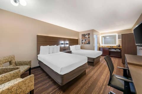 Best Western Plus Stovall's Inn — photo 4