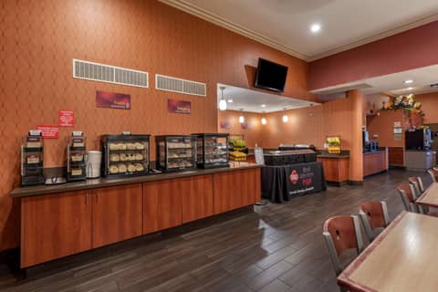 Best Western Plus Stovall's Inn — photo 6