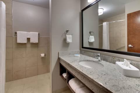 Drury Inn & Suites Cleveland Beachwood — photo 8