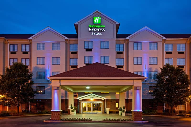 Holiday Inn Express & Suites Indianapolis - East by IHG — building
