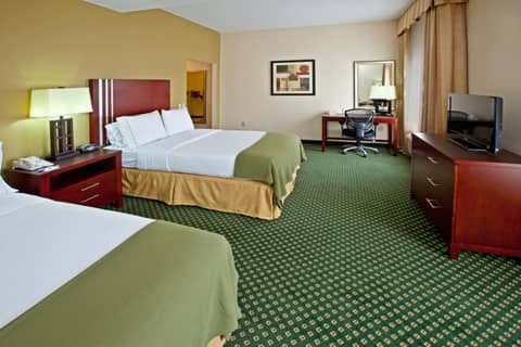 Holiday Inn Express & Suites Indianapolis - East by IHG — photo 4