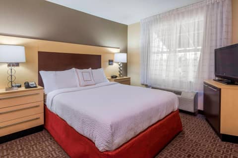 TownePlace Suites Tampa Westshore/Airport — photo 7