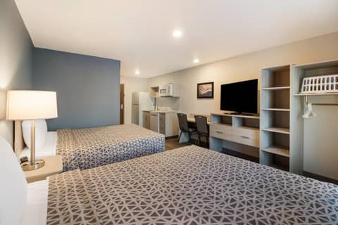 WoodSpring Suites Fort Myers - Cape Coral — photo 3