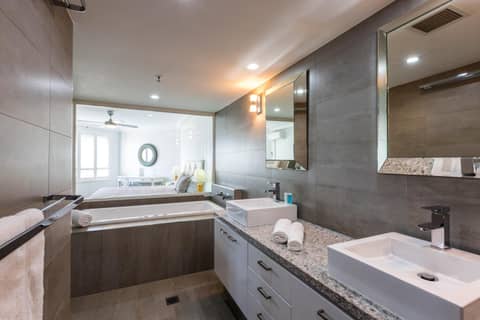 Belle Maison Apartments - Official — bathroom