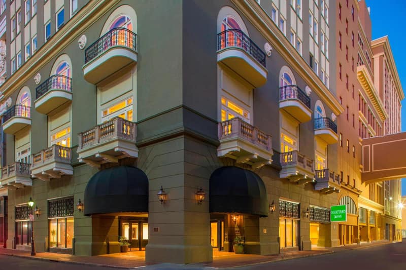 Courtyard by Marriott New Orleans French Quarter/Iberville — building