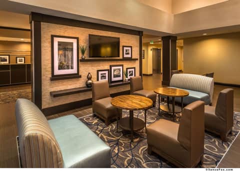 Hampton Inn & Suites Reno — photo 4