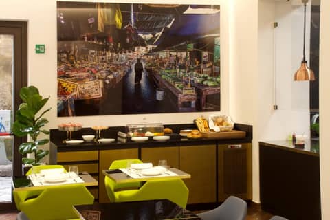 Palazzo Cartari — dining