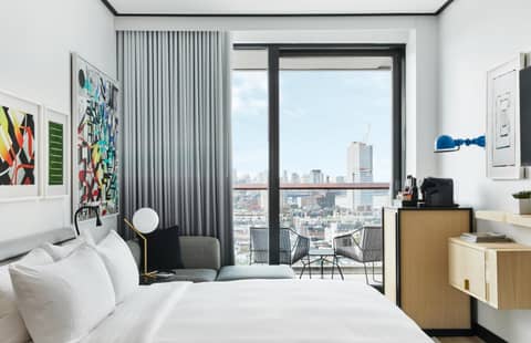 King ADA with Balcony — the supplier's photographs — photo 1