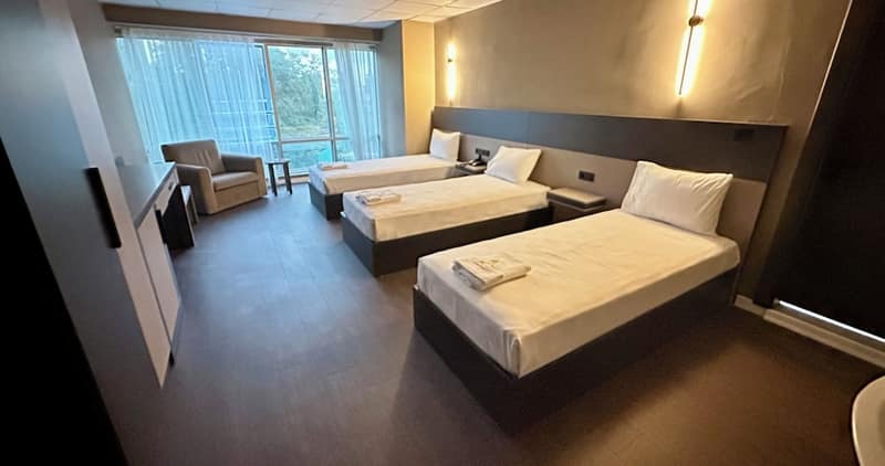Esse Joven Hotel — photo 1