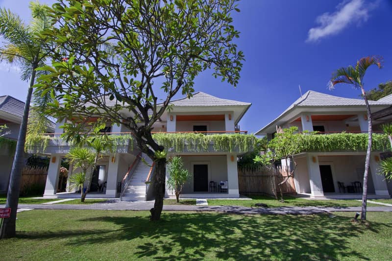 Dewi Sri Hotel — building