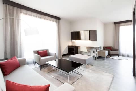 Novotel Madrid Center — lounge