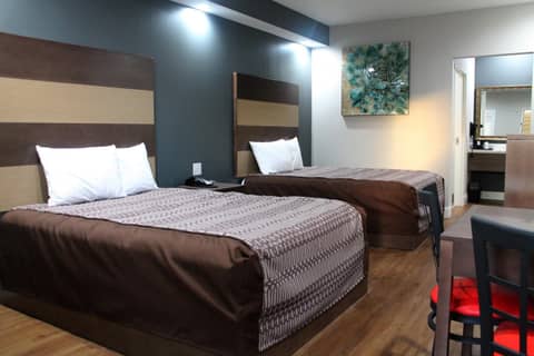 Grand Villa Inn and Suites Westchase/Chinatown — photo 5