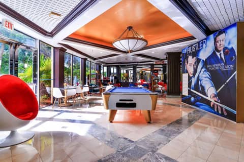 Chateau Mar Golf Resort, Trademark Collection by Wyndham — lounge