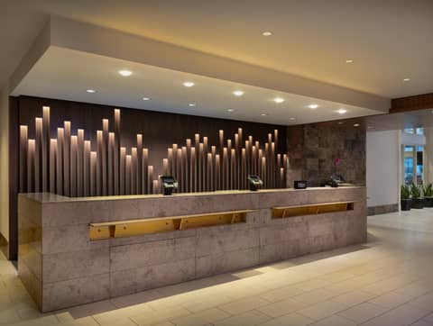 Hilton Indianapolis Hotel & Suites — photo 8
