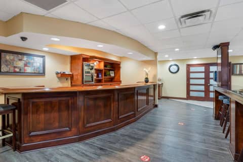 Best Western Louisville East Inn & Suites — photo 4