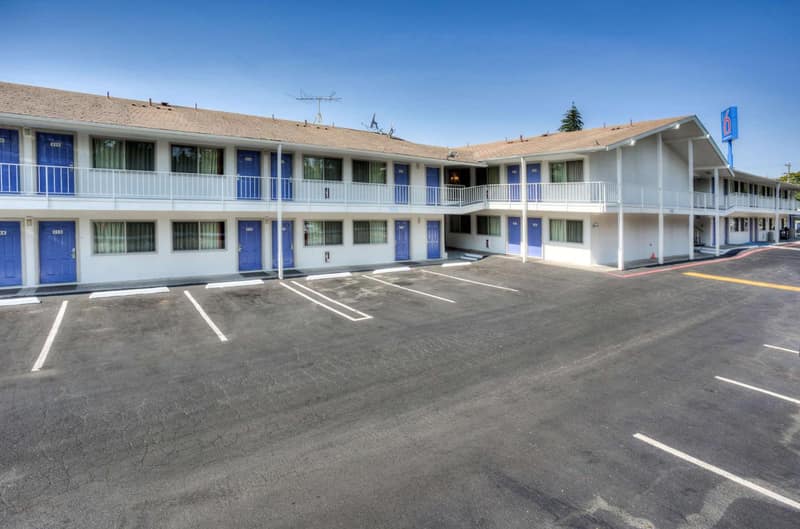 Motel 6-Tigard, OR - Portland South - Lake Oswego — building