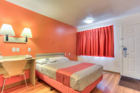 Motel 6-Tigard, OR - Portland South - Lake Oswego — photo 2