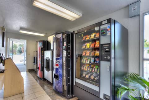 Motel 6-Tigard, OR - Portland South - Lake Oswego — photo 6